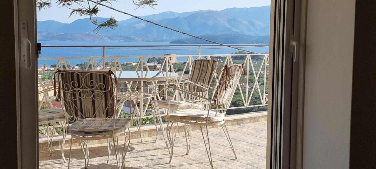 Sea View Apartment Gythio Buitenkant foto