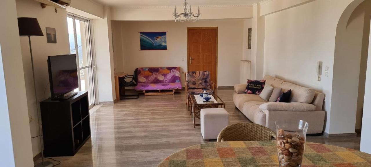 Sea View Apartment Gythio Buitenkant foto