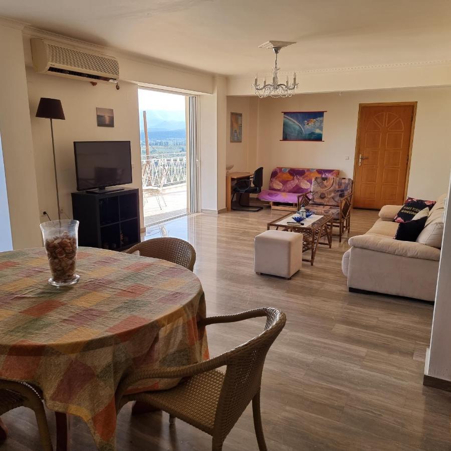 Sea View Apartment Gythio Buitenkant foto