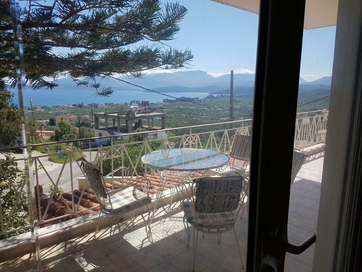 Sea View Apartment Gythio Buitenkant foto